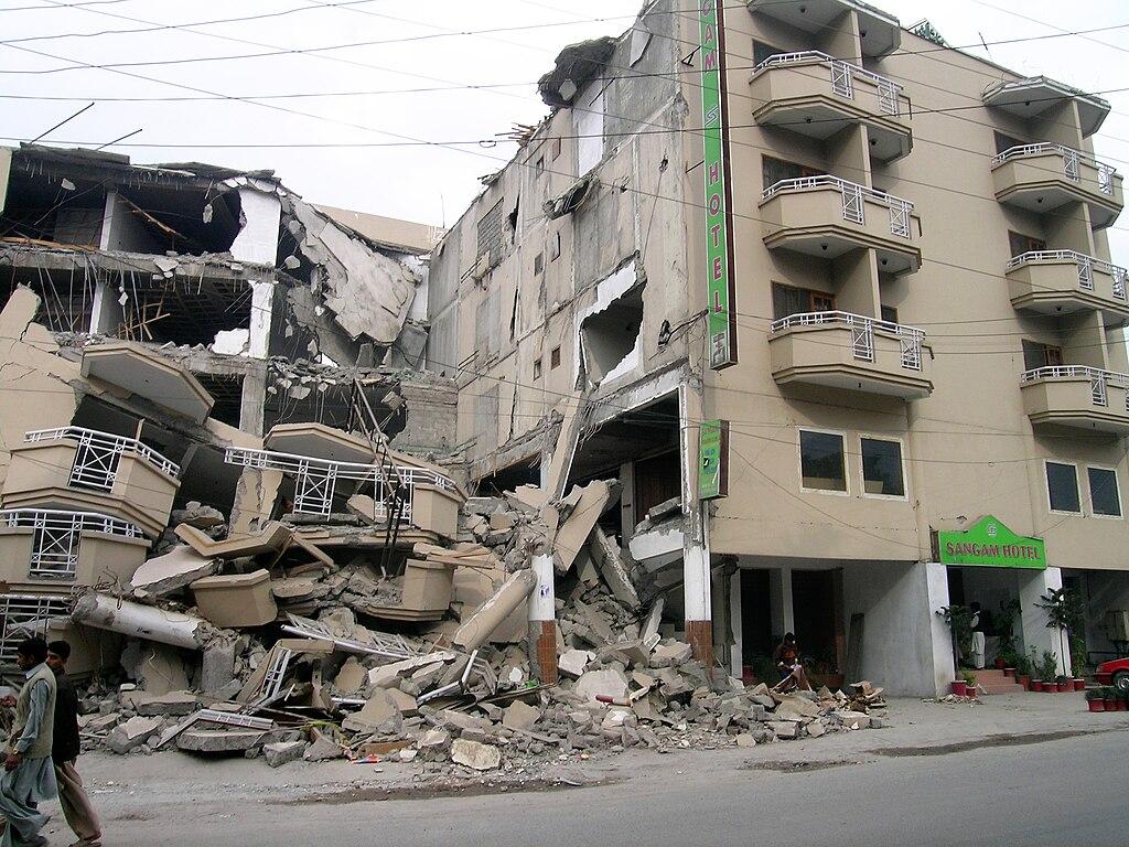 Moment image for Earthquake hits north, causes deaths and destruction