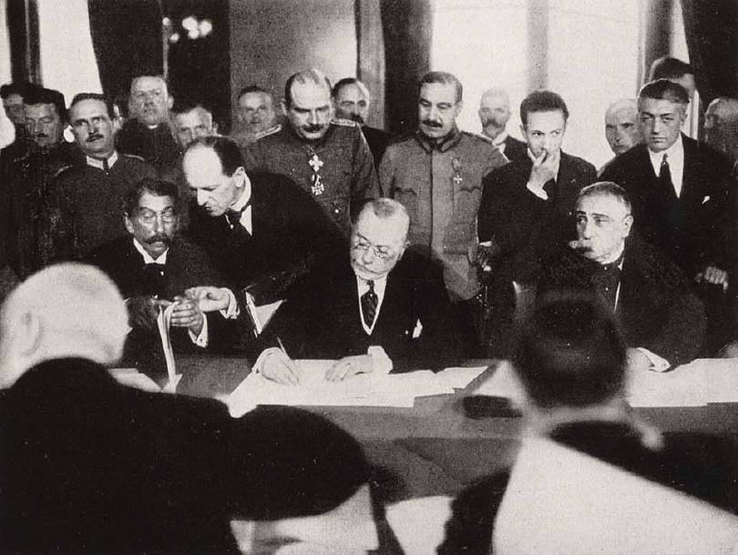 Moment image for Treaty of Bucharest Ends Balkan War—Bulgaria Defeated and Loses Territory