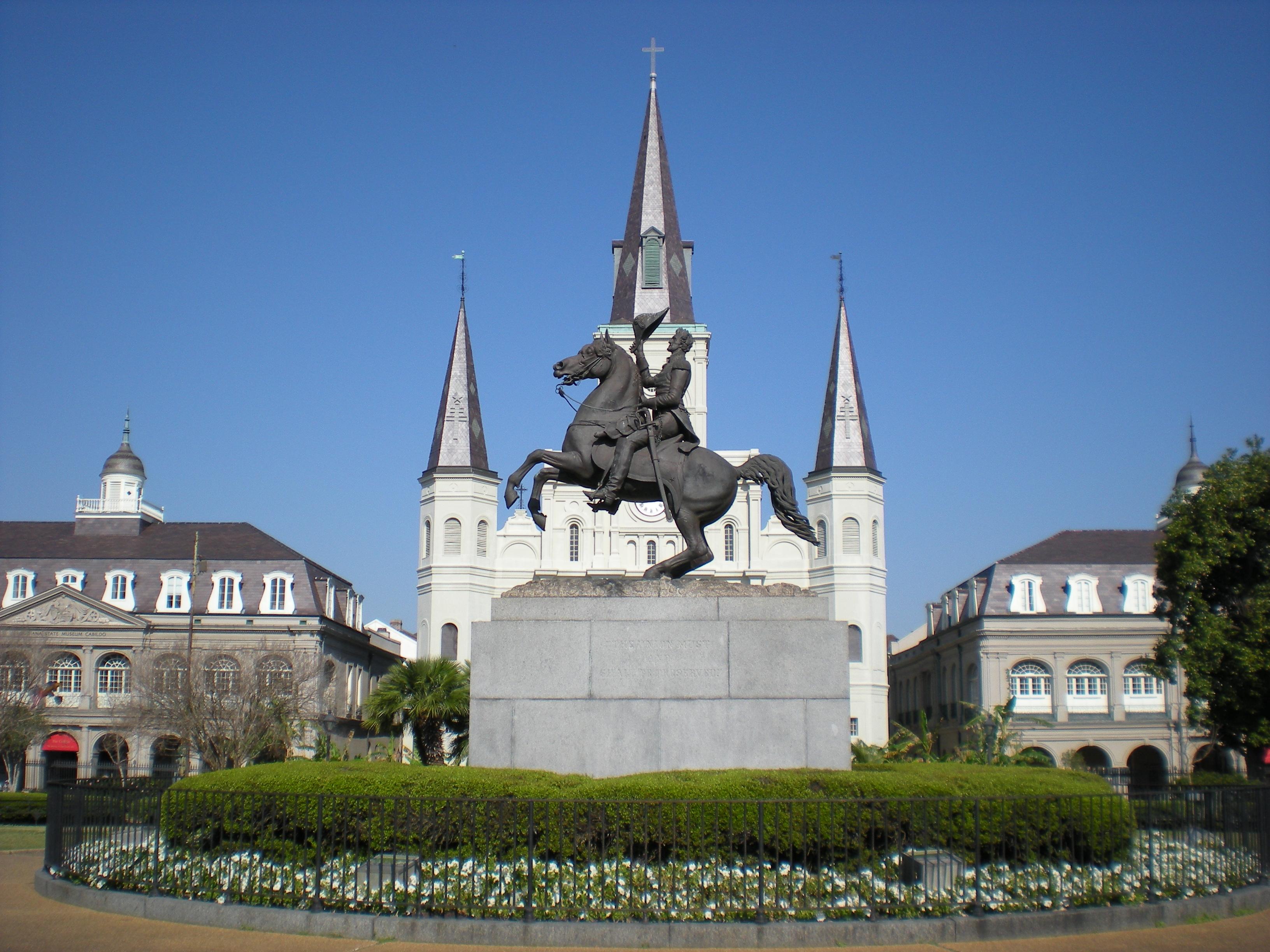 Moment image for New Orleans founded by the French in Louisiana, represents a mix of cultures.