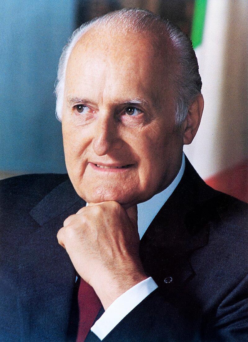 Moment image for Oscar Luigi Scalfaro: The Life and Legacy of an Italian President