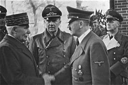 Hitler meets Pétain at Montoire