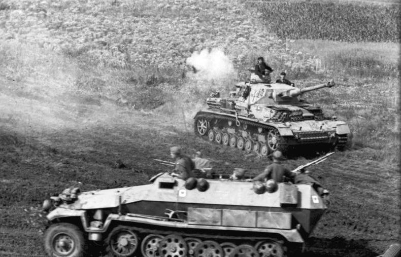 Moment image for Largest Tank Battle in History Begins
