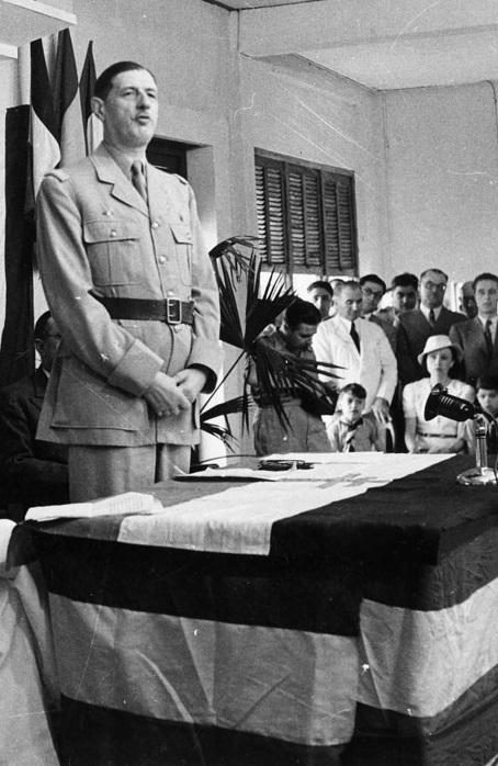 Moment image for Brazzaville Conference Begins in January