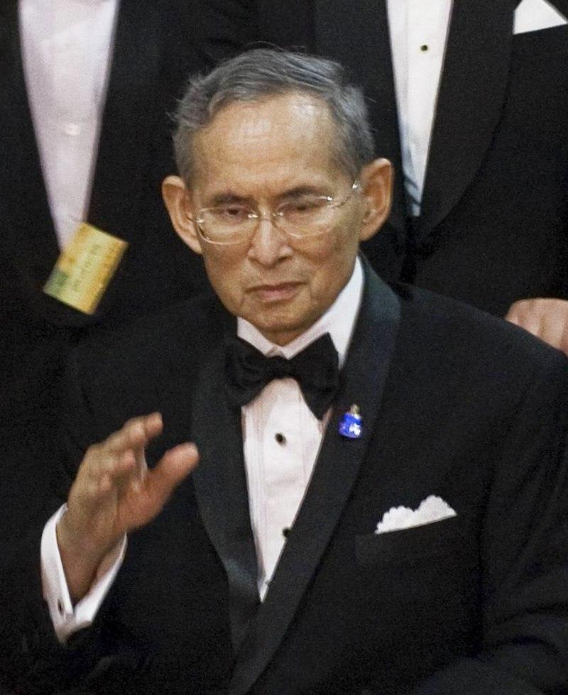 Moment image for Longest-reigning Thai monarch dies after 70 years on the throne.