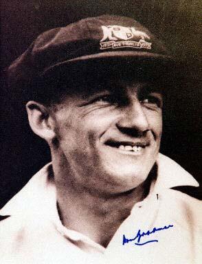 Moment image for Legendary cricketer Donald Bradman dies in Adelaide at the age of 92.
