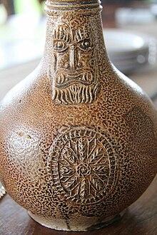 Moment image for Shipwrecked: Vergulde Draeck lost at sea with crew members.