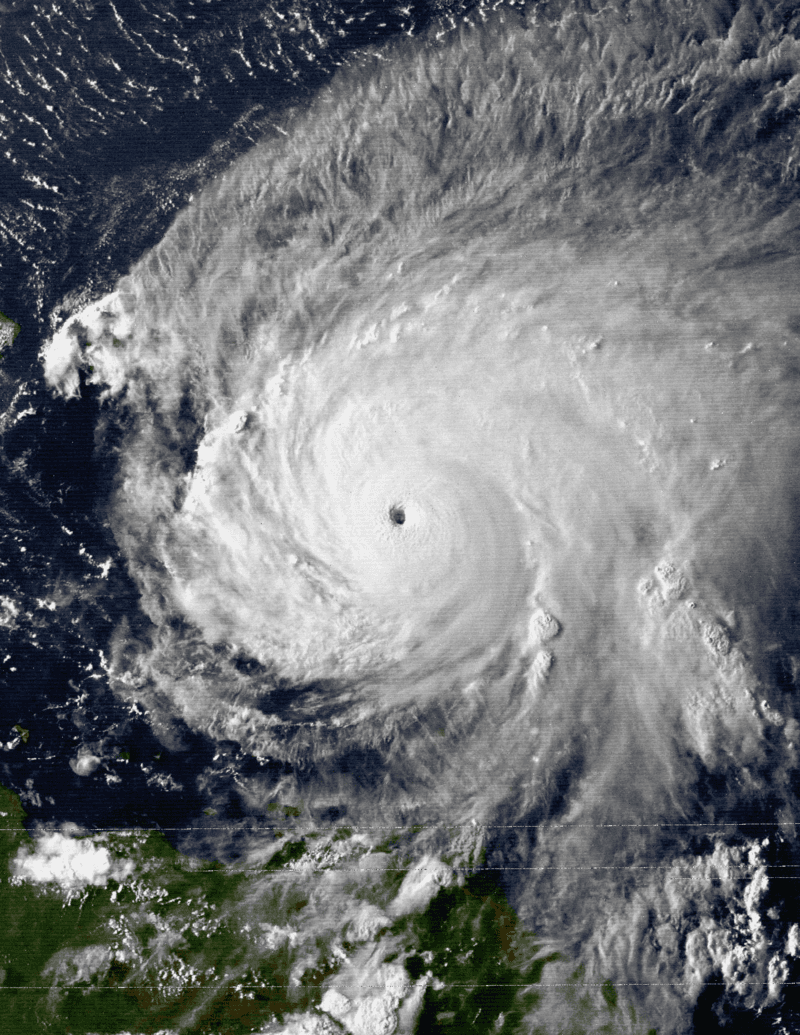 Moment image for Hurricane David Makes Landfall in Dominica