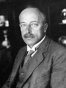 Max von Laue: Nobel Laureate for X-ray Diffraction and Crystallography Discovery