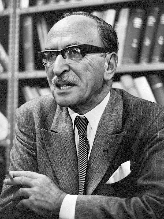 Moment image for Dennis Gabor's Nobel Prize-winning invention: holography's impact across science, medicine, and entertainment.