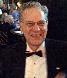 Moment image for Pioneering Discovery of Binary Pulsar and Gravitational Waves Significantly Advances Astrophysics