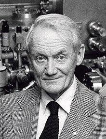 Nobel Prize Winners Revolutionize Spectroscopy with Laser and Electron Techniques