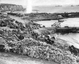 Allied Gallipoli Peninsula evacuation marks end of grueling campaign in WWI.
