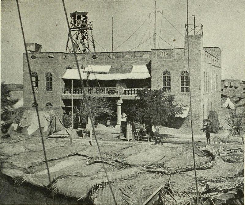 Moment image for Siege of Kut: Trapped British forces, Ottoman victory in Mesopotamia, strategic setback in World War I.