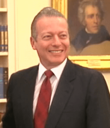 Moment image for Eric Arturo Delvalle: Acting President of Panama 1985-1988; Republican Party Member; Short Time in Office.