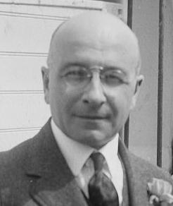 Alexis Carrel: Pioneer in Medical Science and Organ Transplantation