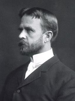 Thomas Hunt Morgan: Pioneer of Chromosomal Theory in Genetics