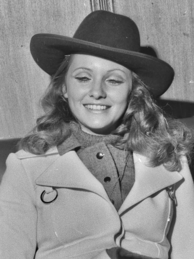 Moment image for Georgina Rizk's Miss Universe Win: A Historic Moment for Lebanon and Arab Women