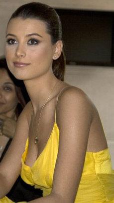 Venezuela makes history with consecutive Miss Universe wins, solidifying country's pageant dominance.