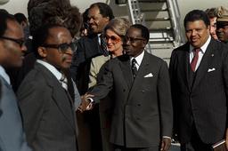 Senghor Retires and Transfers Power to Abdou Diouf