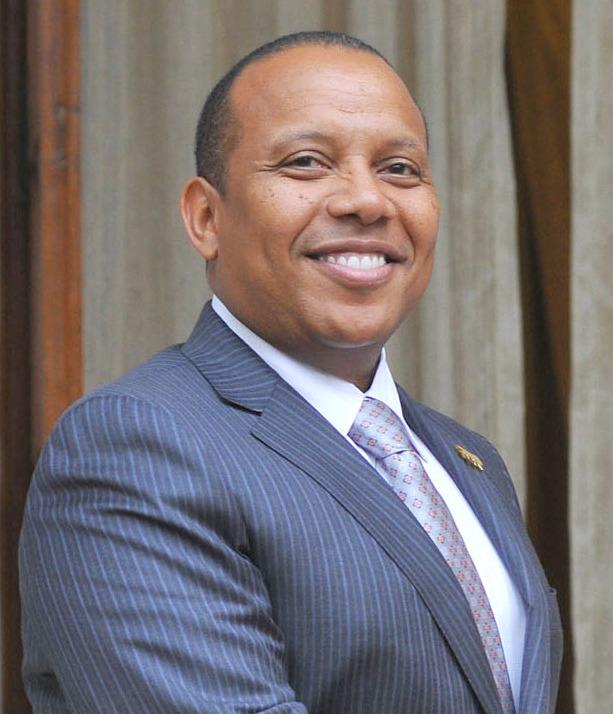 Moment image for Patrice Trovoada appointed Prime Minister for fourth term by President.