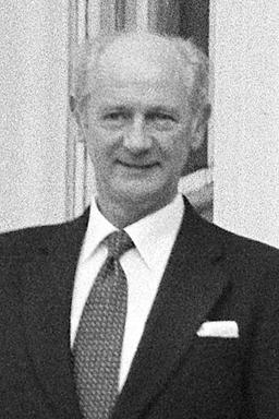 Fianna Fáil regains power in Ireland led by Jack Lynch.