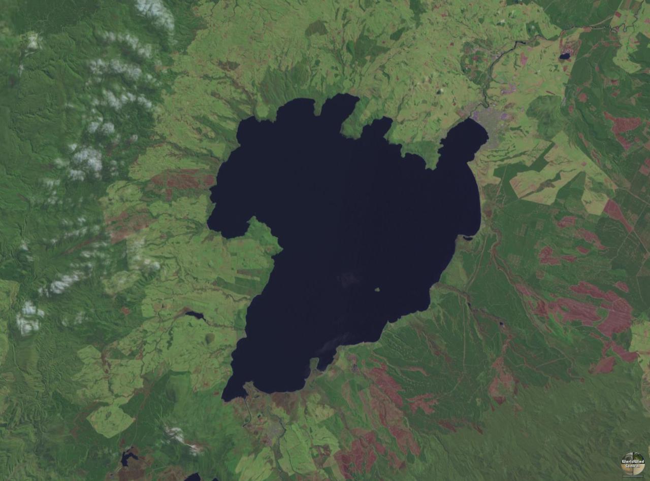 Moment image for The Hathepe Eruption on Lake Taupō