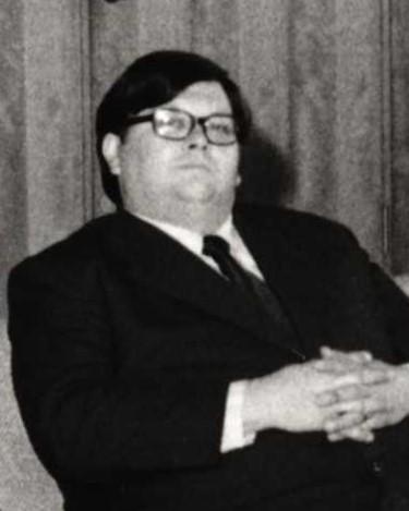 Moment image for Lange resigns, Palmer named Prime Minister