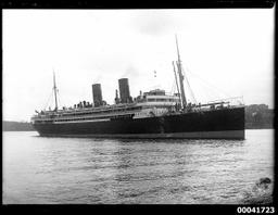 Ship RMS Niagara strikes mine near Bream Head.