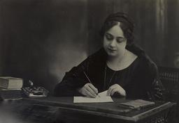 Huda Sha'arawi Founded Egyptian Feminist Union