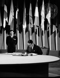 Iraq becomes a member of the United Nations.