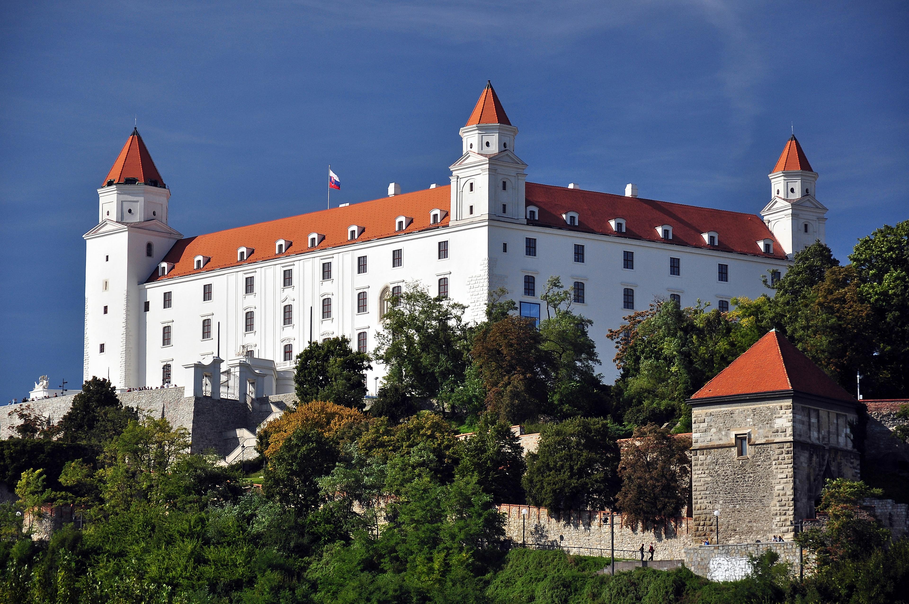Moment image for Bratislava Castle's Historical Construction Journey.