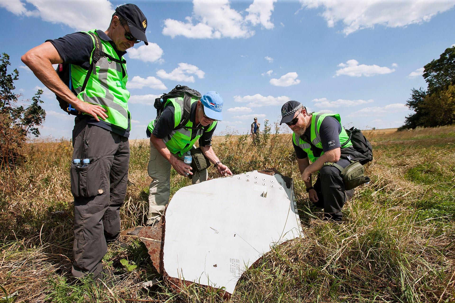 Moment image for MH17 Tragedy: Dutch Nationals Among Many Victims