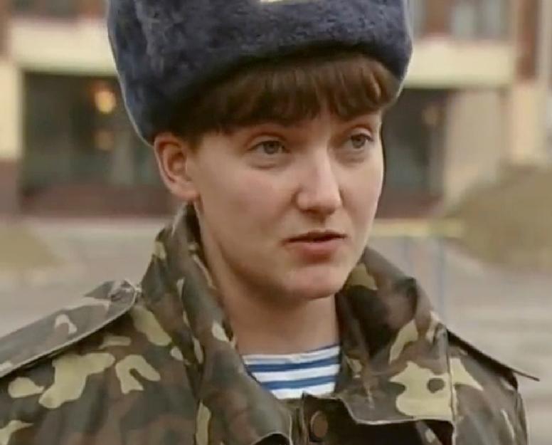 Moment image for Pilot Nadiya Savchenko freed from Russian prison