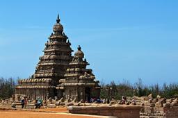 Narasimhavarman II's Shore Temple Construction in Mamallapuram