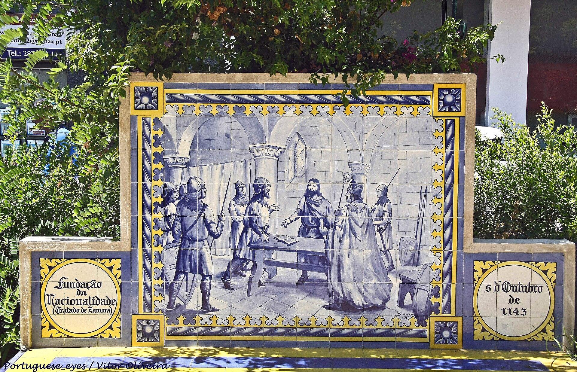 Moment image for Afonso and Alfonso signed Treaty of Zamora, recognizing Portugal's independence and establishing peace with León.