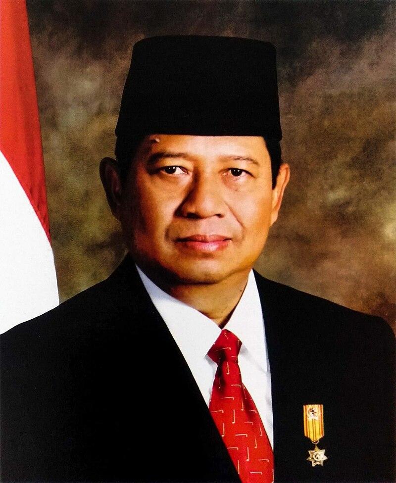 Moment image for First Direct Presidential Election: Susilo Bambang Yudhoyono Elected as President