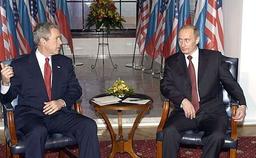 Slovakia Summit welcomes Bush and Putin