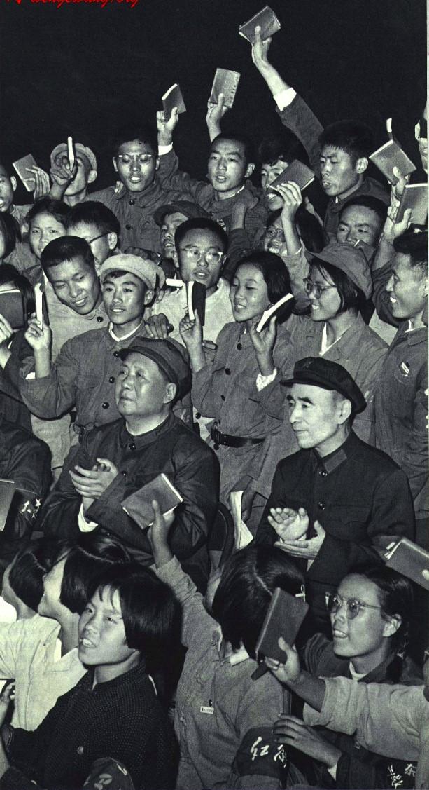 Moment image for Mao Zedong's Cultural Revolution sparks social and political upheaval