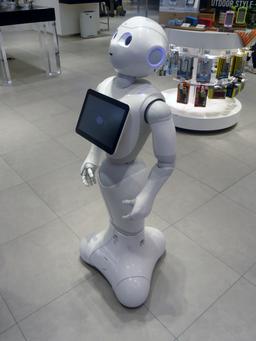 1000 humanoid robots named "Pepper" sell out in under a minute ($1,600 each) in Japan,