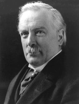 David Lloyd George becomes the Prime Minister