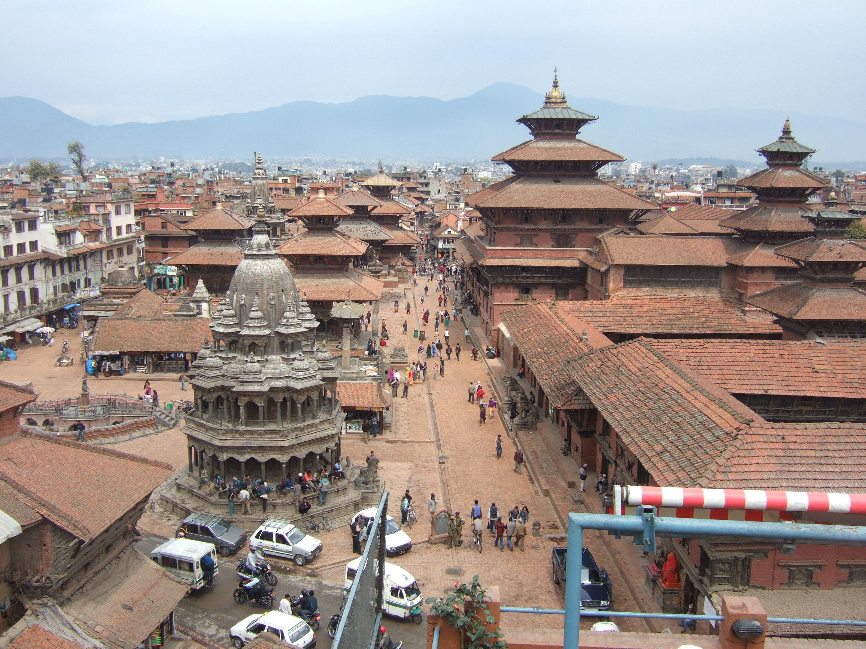 Moment image for King Siddhinarasimha Malla Inaugurates Krishna Temple in Patan
