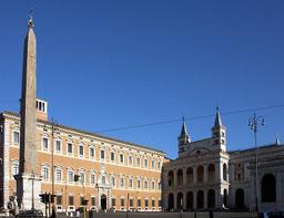 Pope Paschal II Builds Lateran Palace