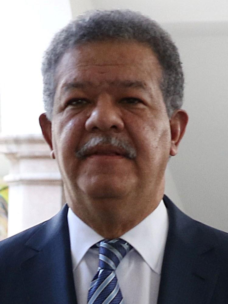 Moment image for Leonel Fernandez's 2020 presidential bid