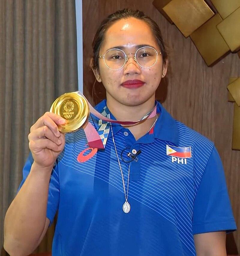 Moment image for Hidilyn Diaz Makes Philippines Proud