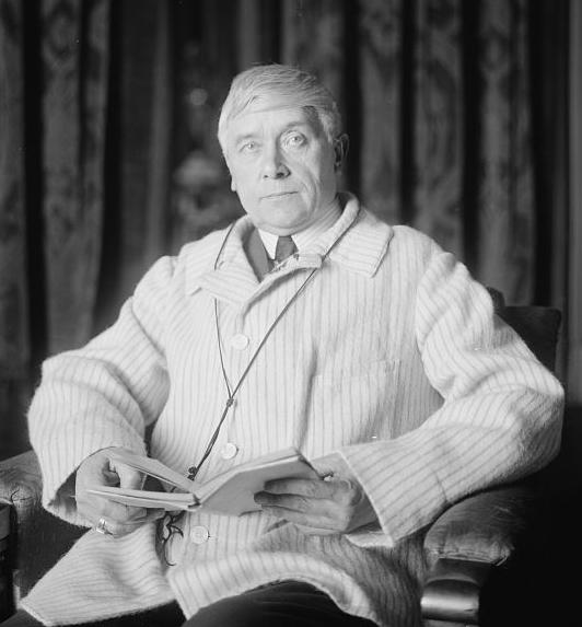 Moment image for Maurice Maeterlinck: Beloved Belgian playwright, poet, and Nobel laureate for imaginative, emotionally resonant works.