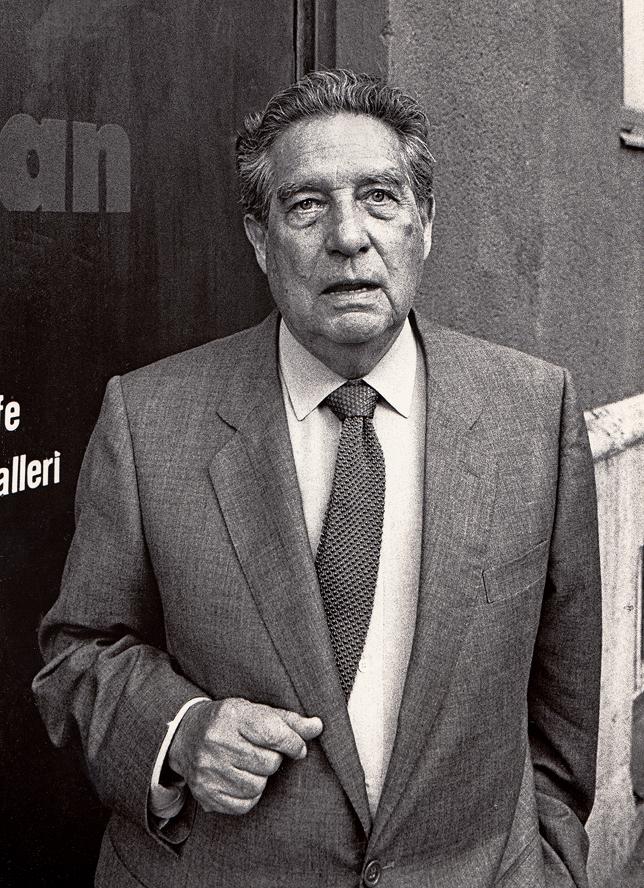 Moment image for Octavio Paz: Nobel Laureate and Literary Icon