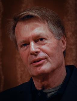 Nobel laureate Le Clézio honored for unique exploration of humanity and civilizations.