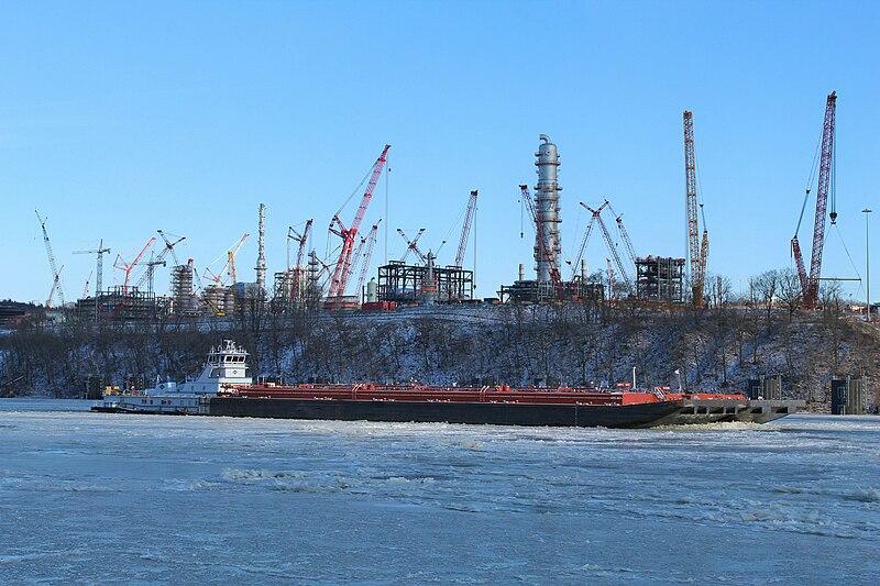 Moment image for Shell to Build Ethane Cracker Plant