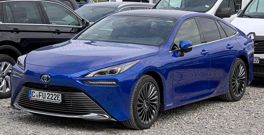 Moment image for Toyota unveils Mirai at Los Angeles Auto Show