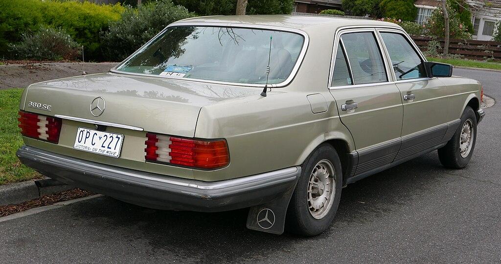 Moment image for Overview of Mercedes-Benz W126 Models